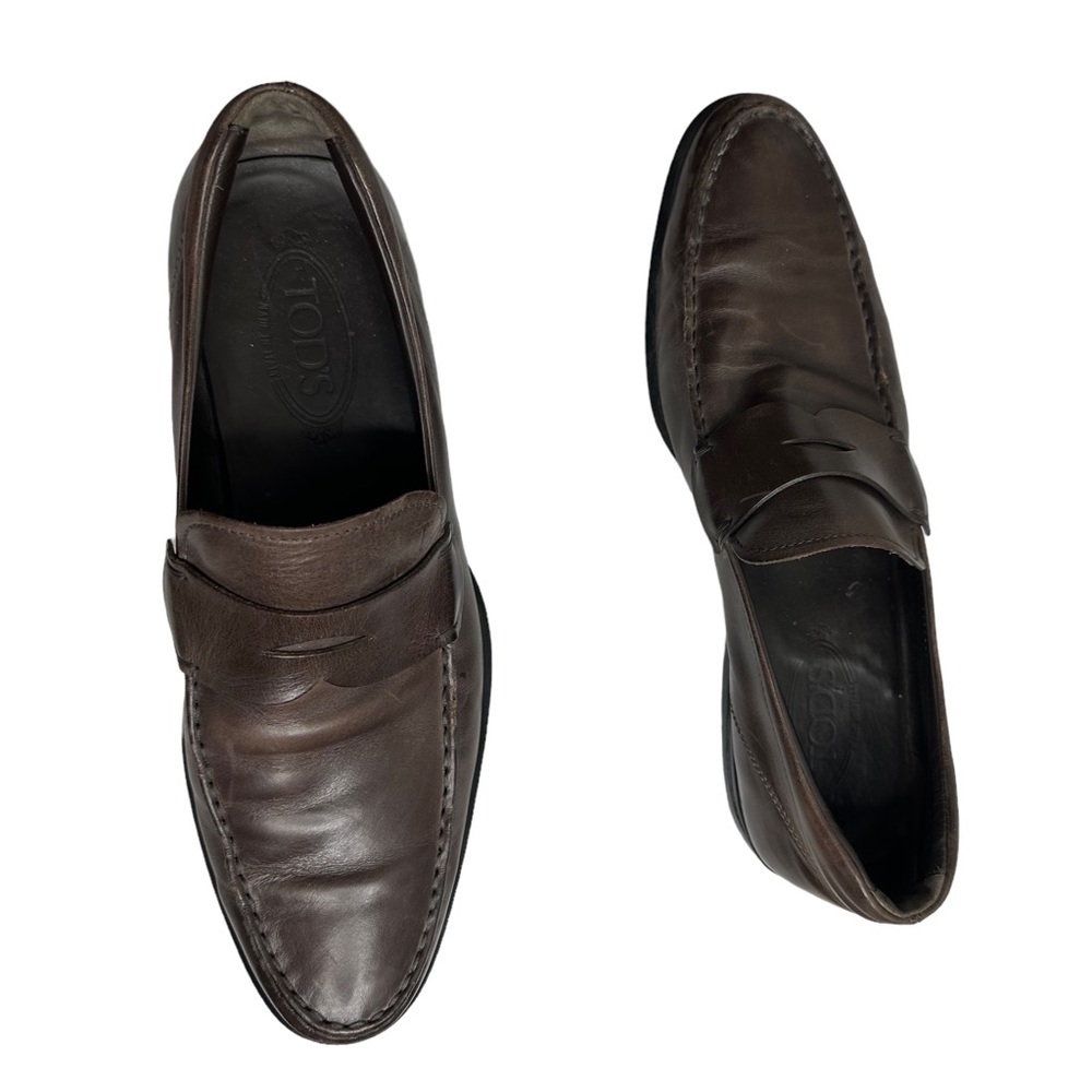 Todd’s Men Shoes. Condition is Pre-owned. Shipped with USPS Priority Mail. - Picture 6 of 16